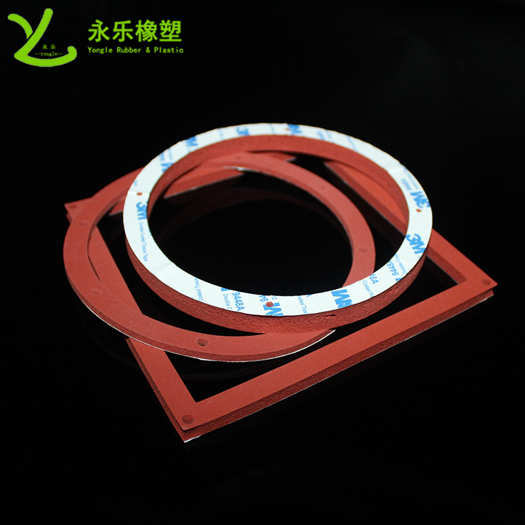 定制模壓發(fā)泡硅膠墊，無氣味模壓發(fā)泡硅膠墊，耐高溫模壓發(fā)泡硅膠墊