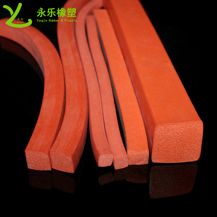 寧河擠出防撞發(fā)泡硅膠條，阻燃發(fā)泡硅膠條，無氣味門窗發(fā)泡硅膠密封條