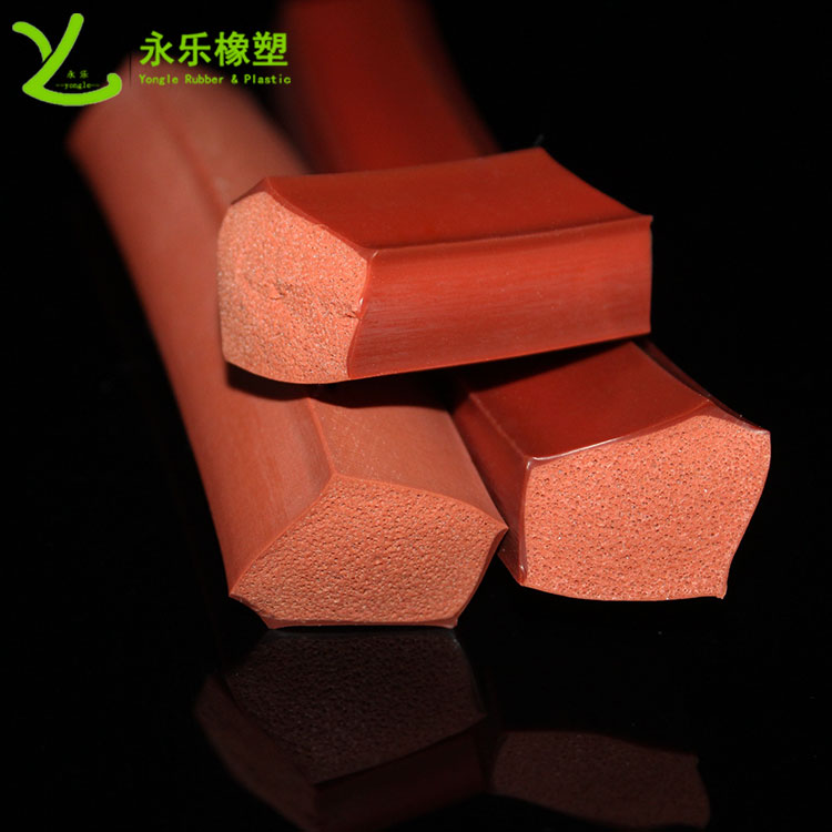 擠出復(fù)合發(fā)泡硅膠條，耐高溫復(fù)合發(fā)泡硅膠條，耐老化復(fù)合發(fā)泡硅膠條